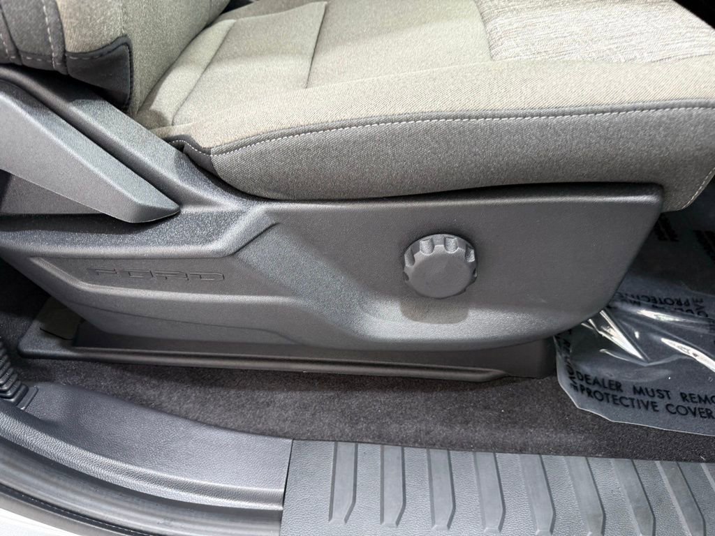 New 2025 Ford F150 XLT w/ Equipment Group 301A Standard image 14