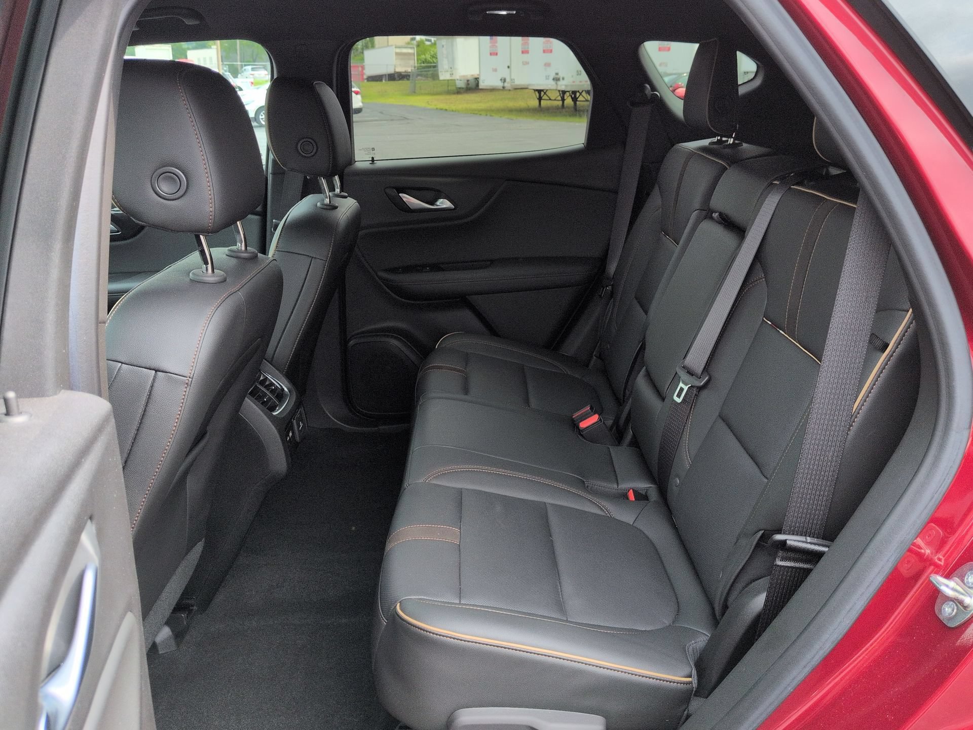 Certified 2020 Chevrolet Blazer Premier w/ Driver Confidence II Package AWD/4WD image 25