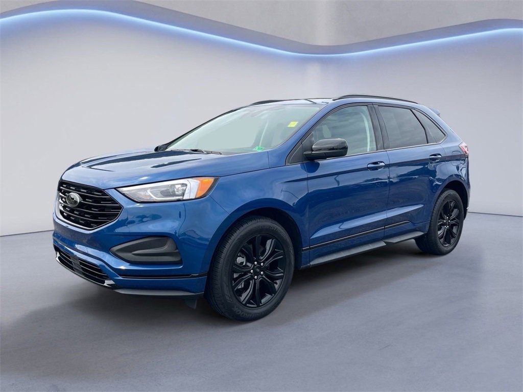 Used 2024 Ford Edge SE w/ Black Appearance Package image 7