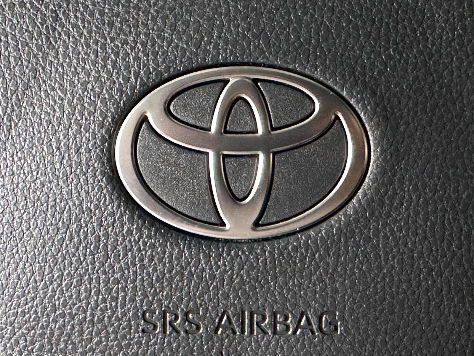 Used 2025 Toyota Grand Highlander AWD image 23