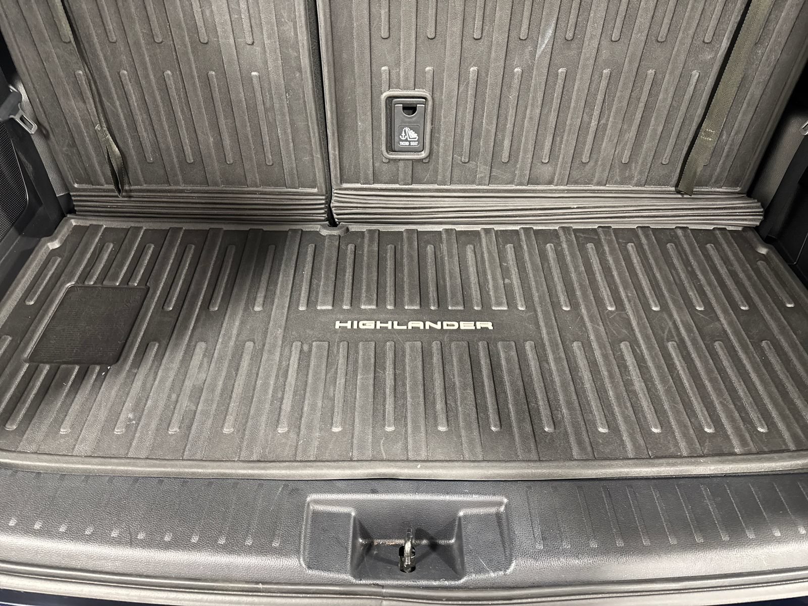 Used 2021 Toyota Highlander Platinum AWD/4WD image 27
