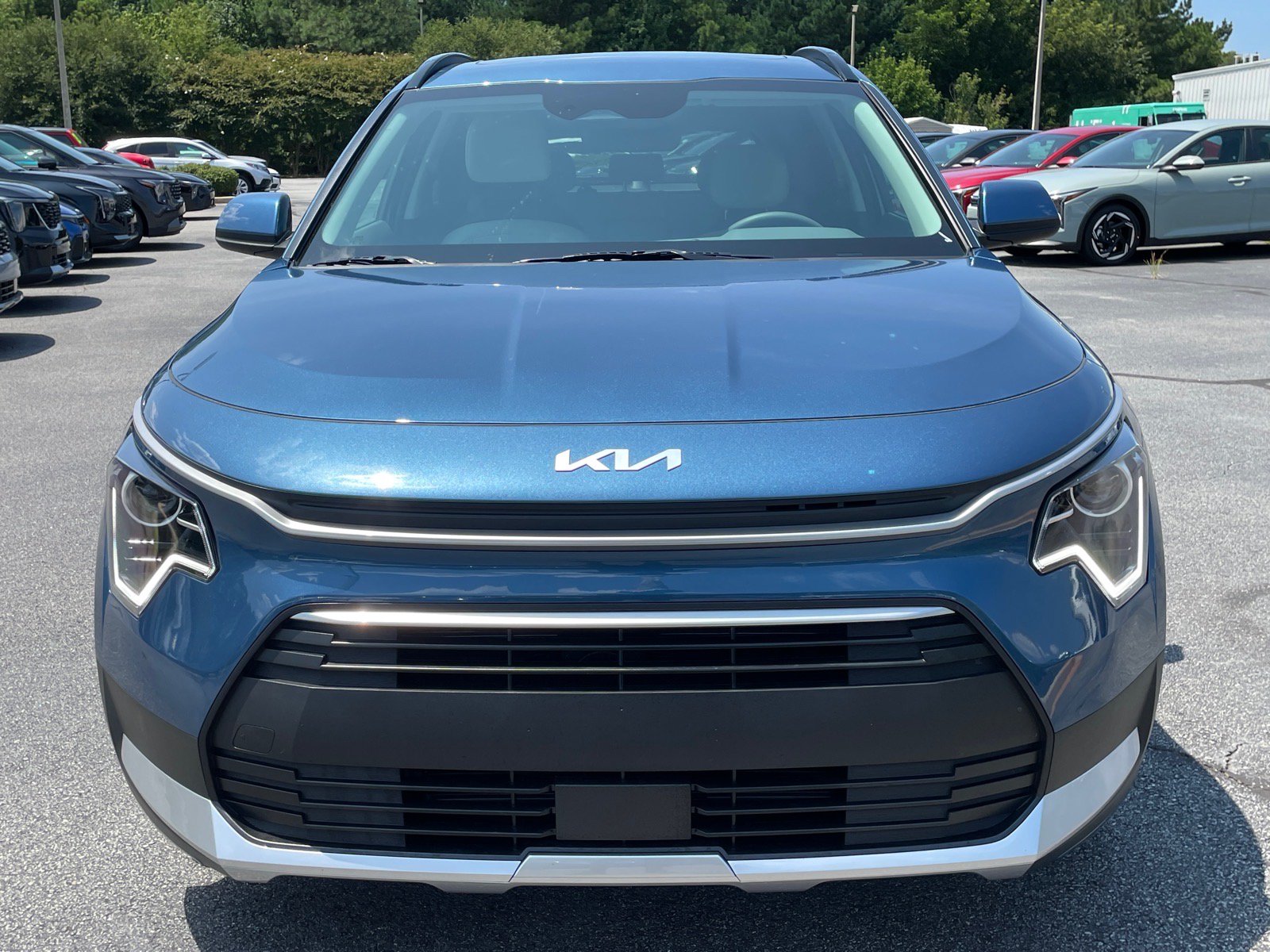 New 2026 Kia Niro EX w/ EX Premium Package FWD image 2