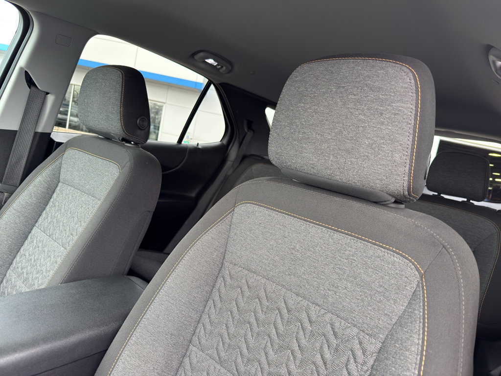 Used 2022 Chevrolet Equinox LT image 27