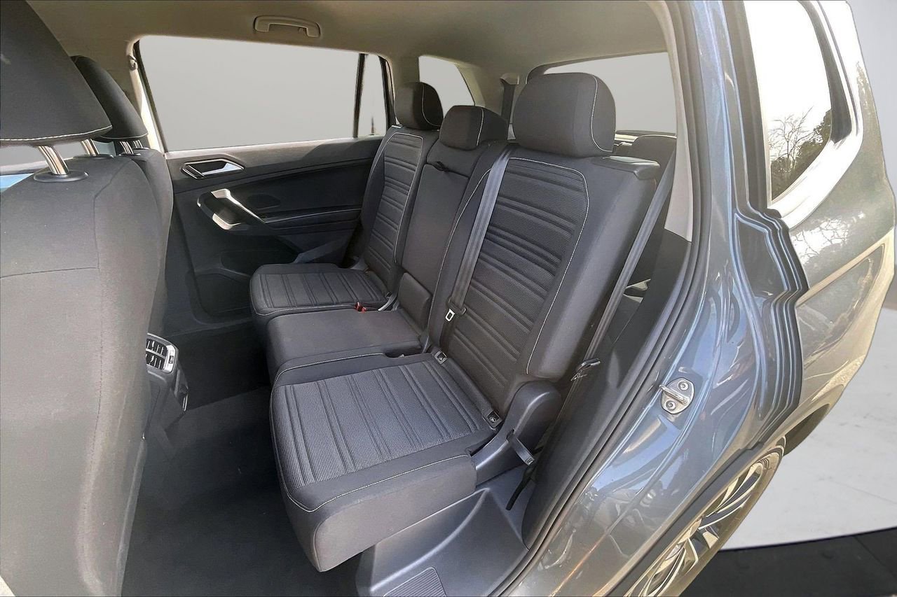 Used 2024 Volkswagen Tiguan S image 22