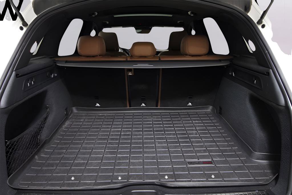 Used 2022 Mercedes-Benz GLC 43 AMG 4MATIC image 30