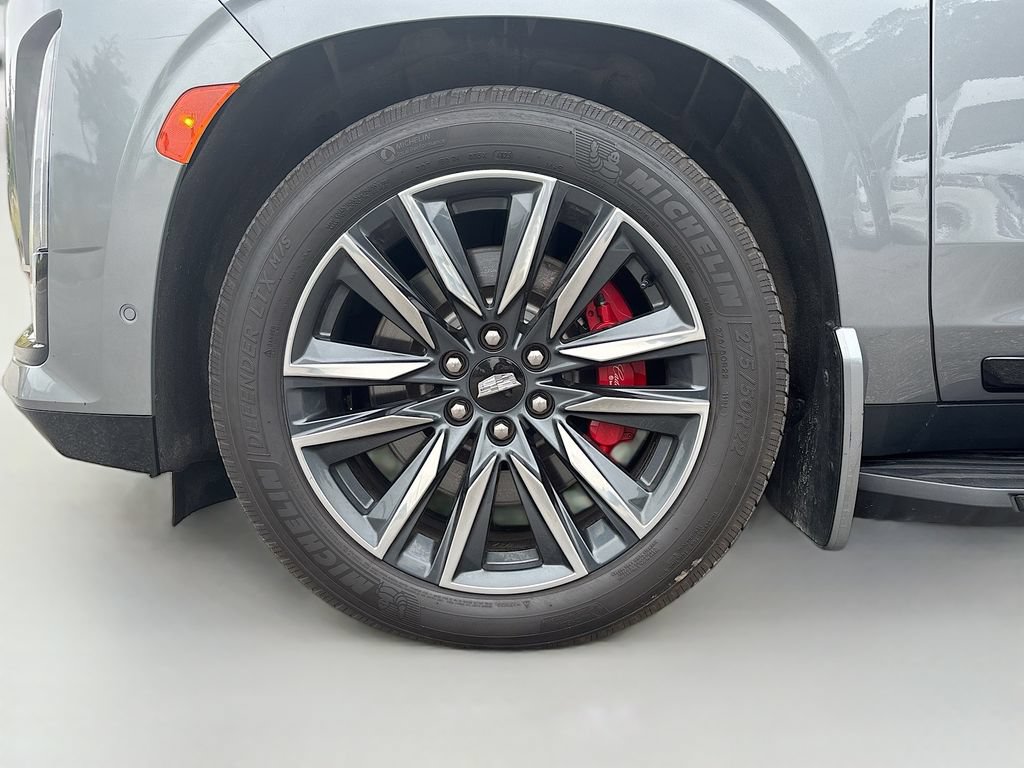 Used 2022 Cadillac Escalade Sport w/ Touring Package AWD/4WD image 13