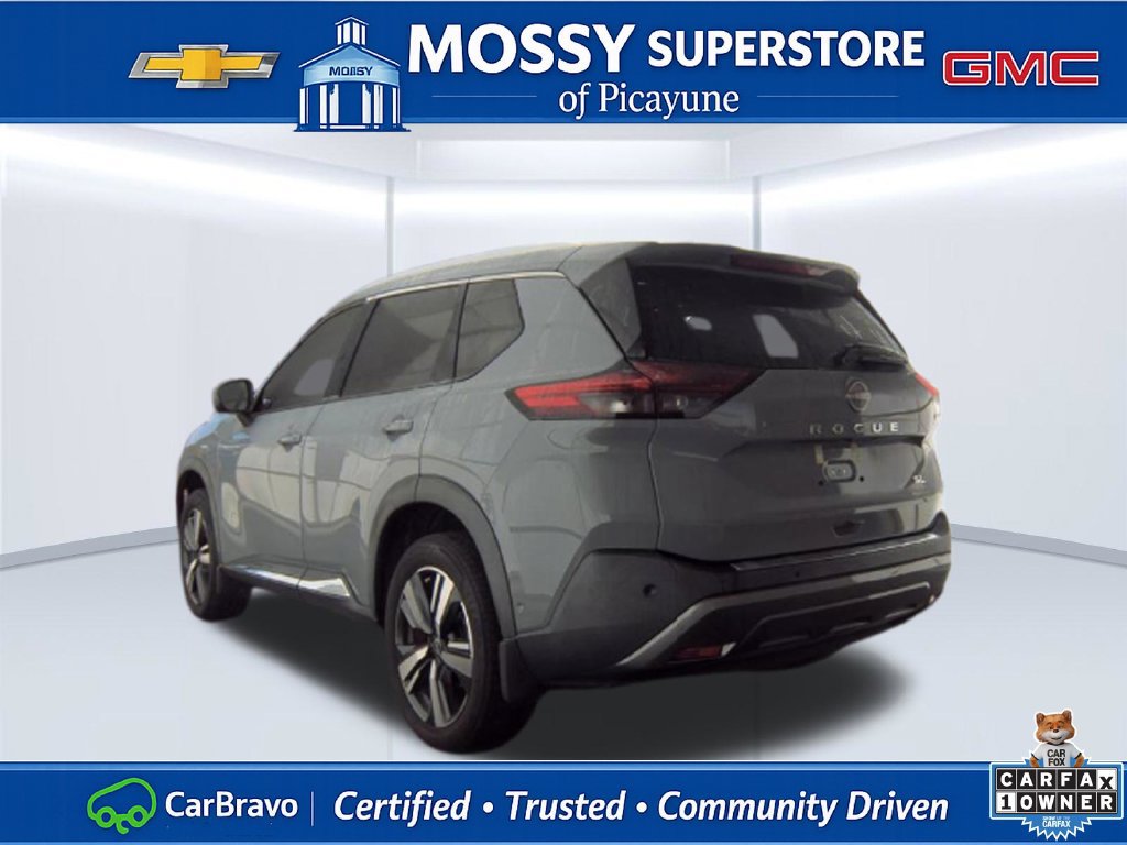 Certified 2023 Nissan Rogue SL w/ SL Premium Package FWD image 6