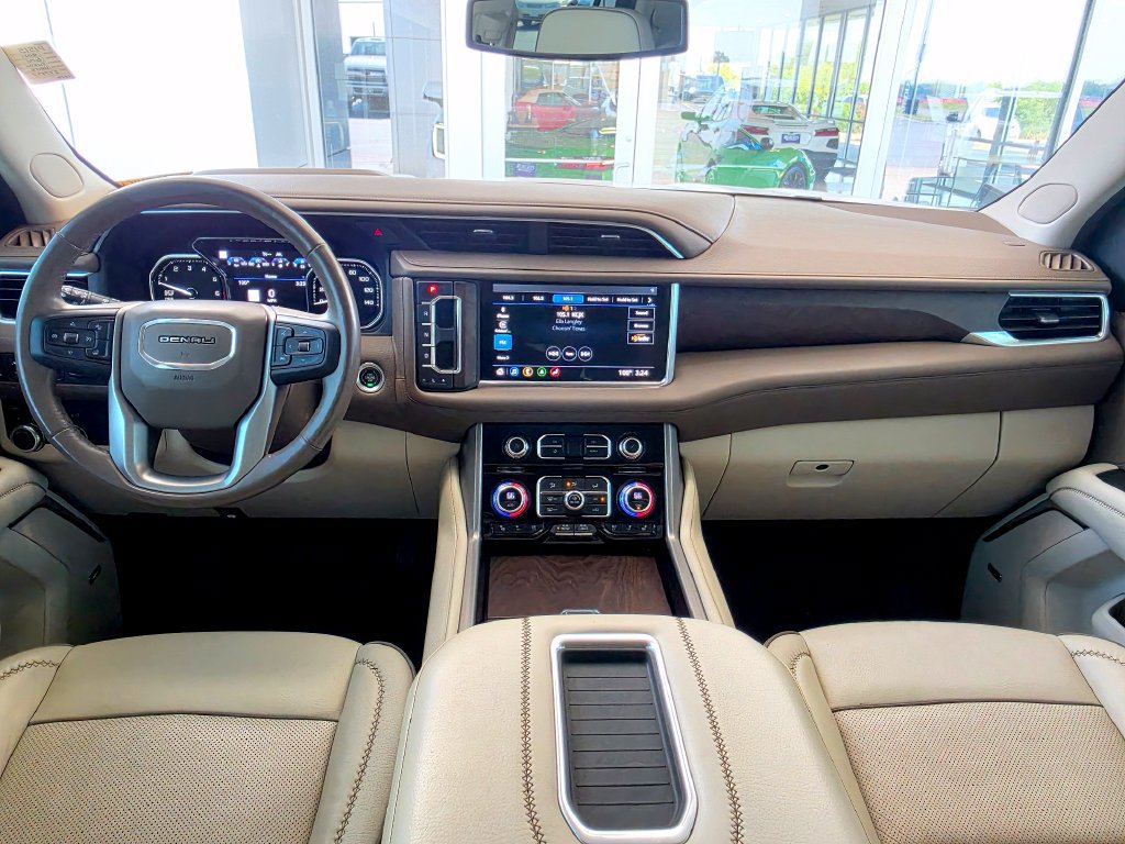 Used 2021 GMC Yukon Denali AWD/4WD image 19