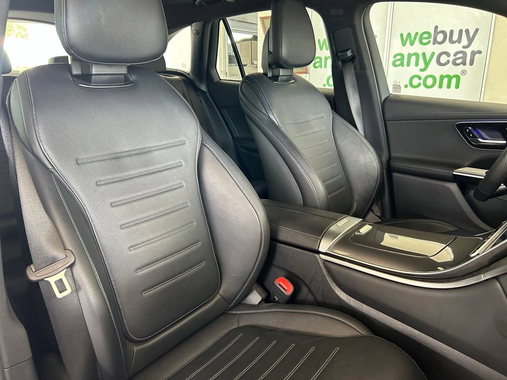 Used 2025 Mercedes-Benz GLC 43 AMG 4MATIC image 24