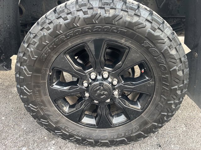 Used 2023 RAM 3500 Limited image 40