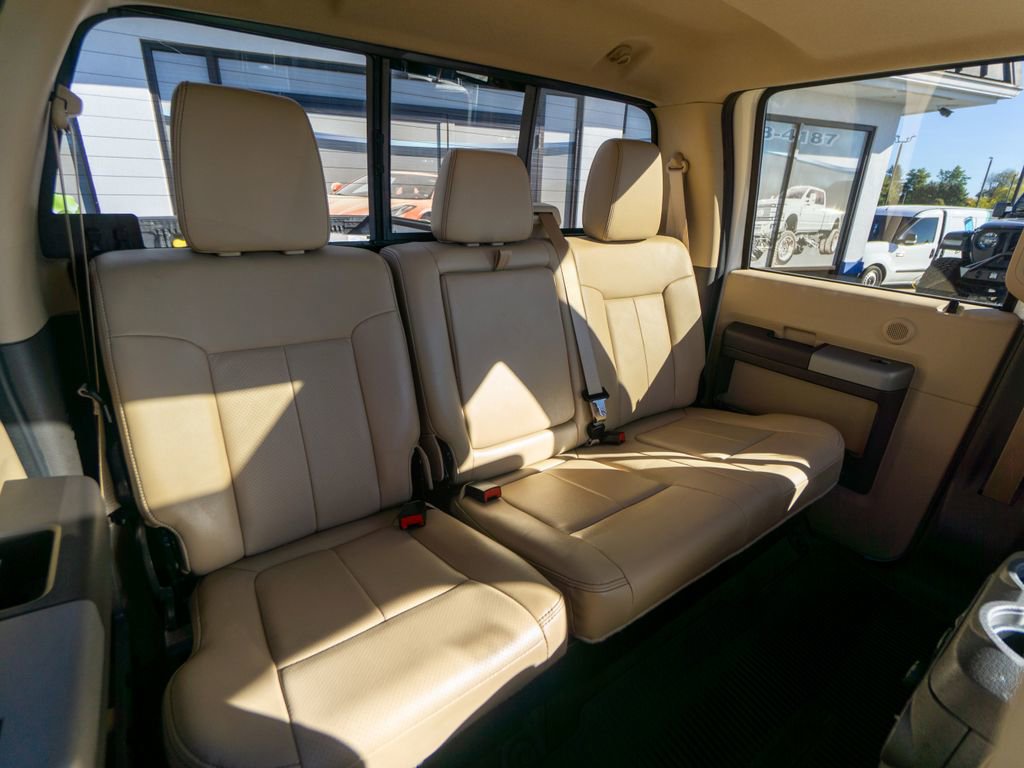 Used 2016 Ford F350 Lariat w/ Lariat Ultimate Package image 40