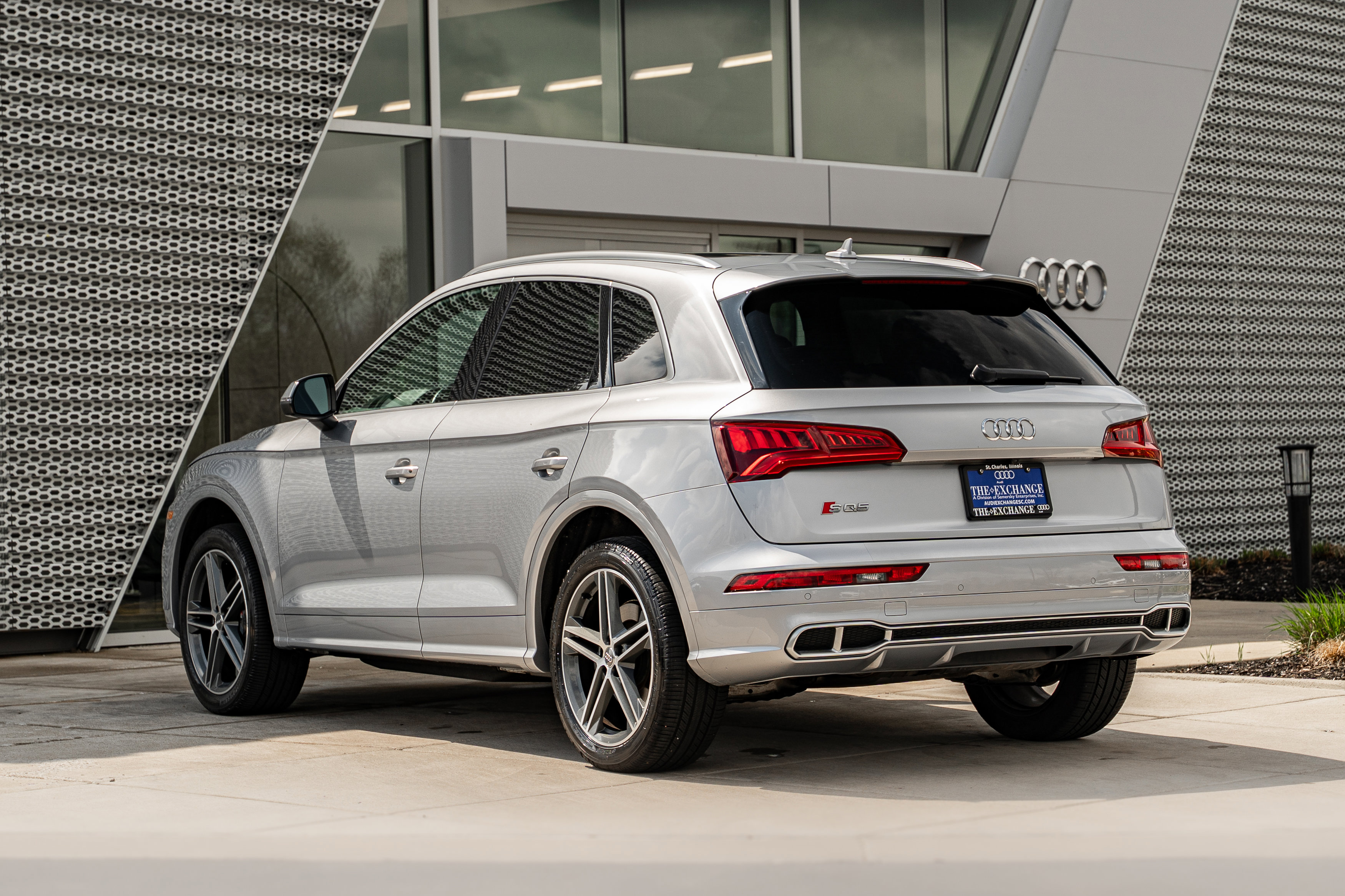 Used 2019 Audi SQ5 Premium Plus image 5