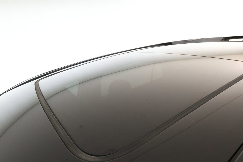 Used 2024 Jeep Wagoneer Launch Edition image 8