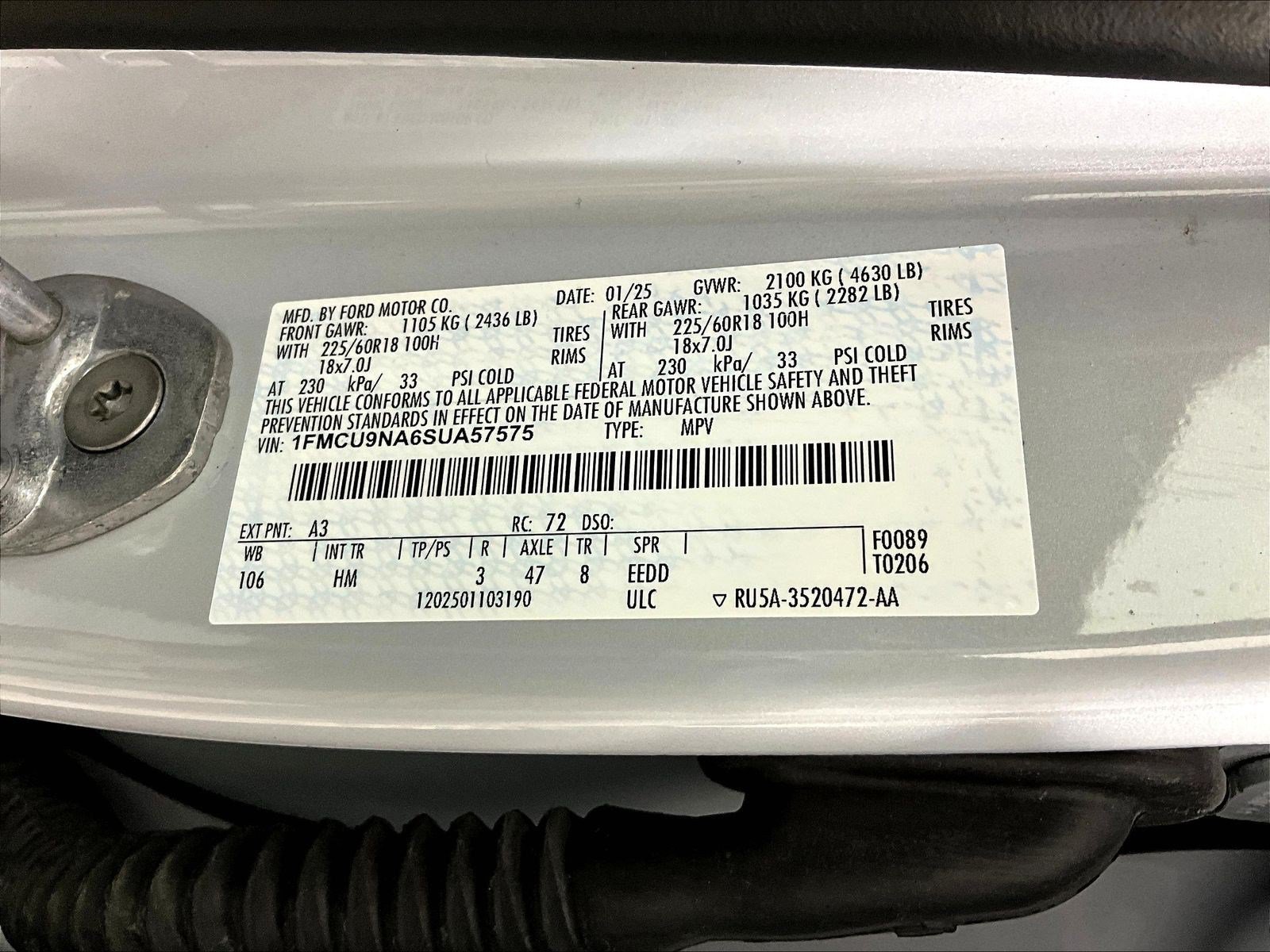 Used 2025 Ford Escape ST-Line Select AWD/4WD image 19