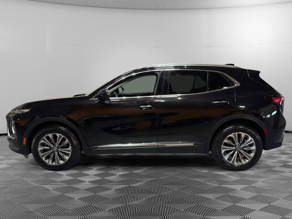Used 2024 Buick Envision Preferred AWD/4WD image 2
