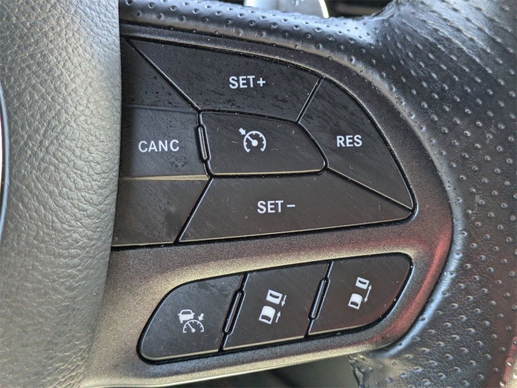 Used 2023 Dodge Durango GT image 30