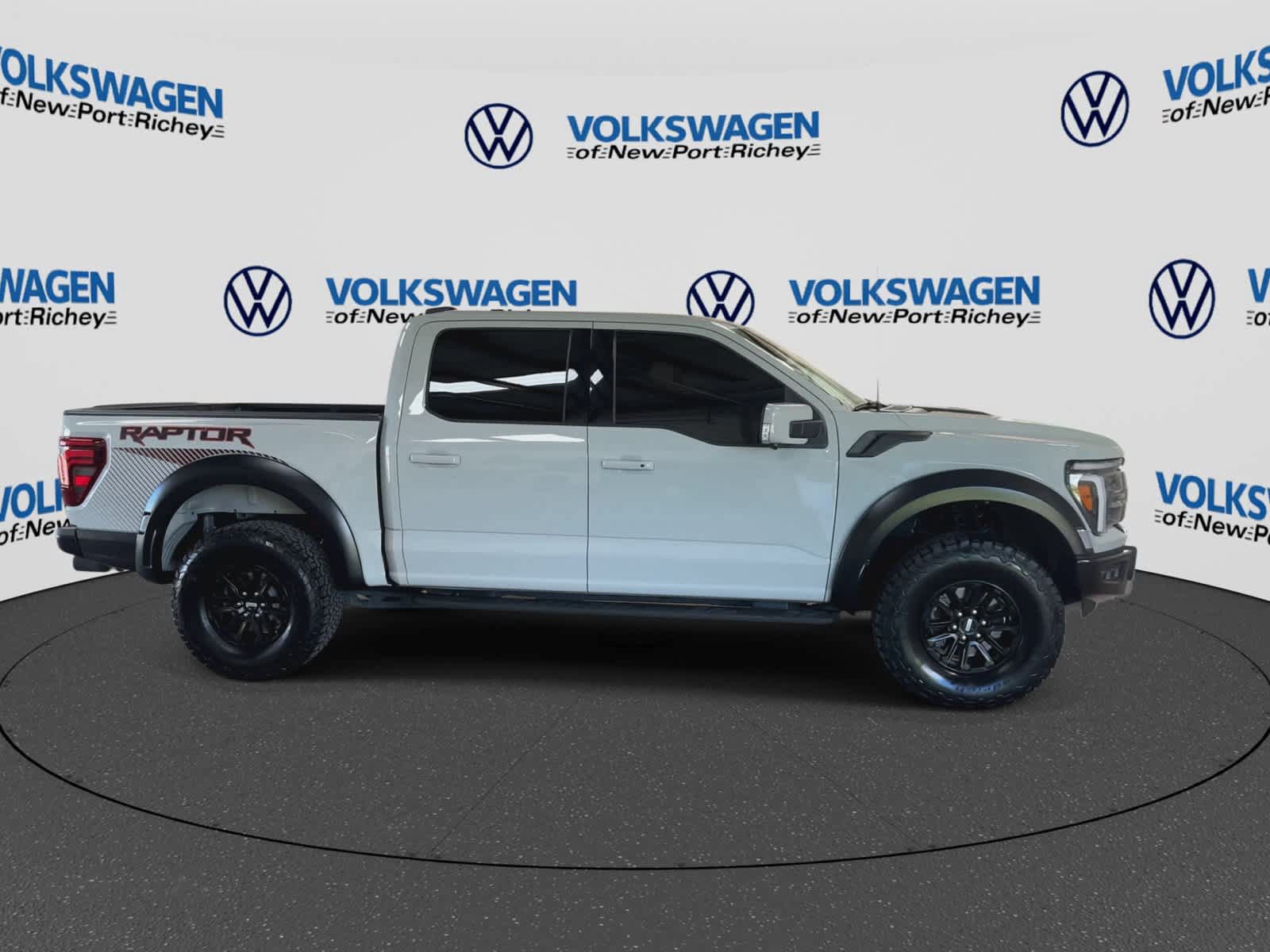 Used 2024 Ford F150 Raptor AWD/4WD image 8