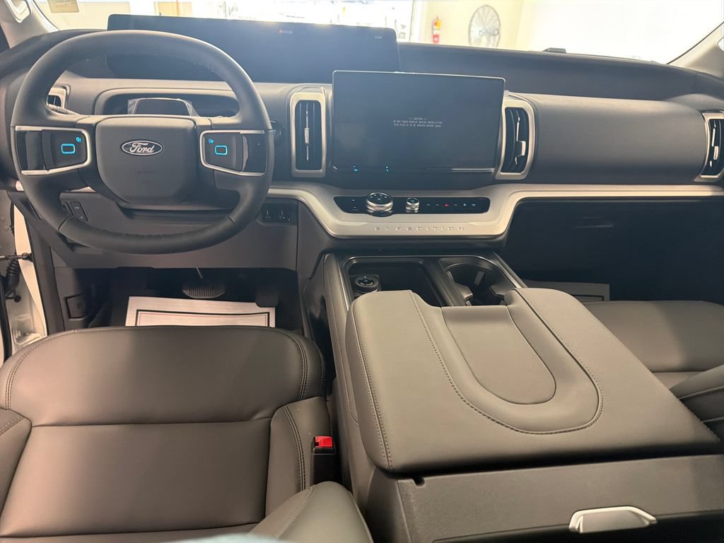 New 2027 Ford Expedition Max Active RWD image 14
