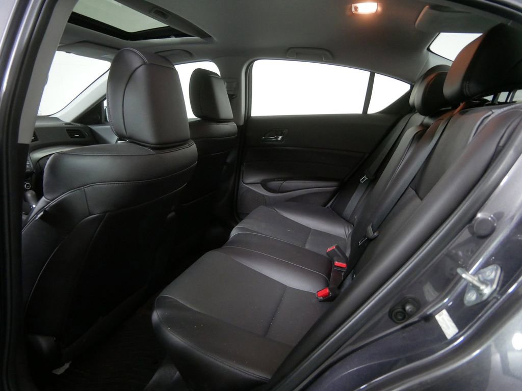Used 2018 Acura ILX FWD image 14