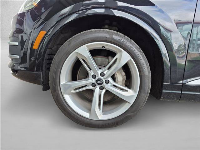 Used 2019 Audi Q7 3.0T Prestige AWD/4WD image 13