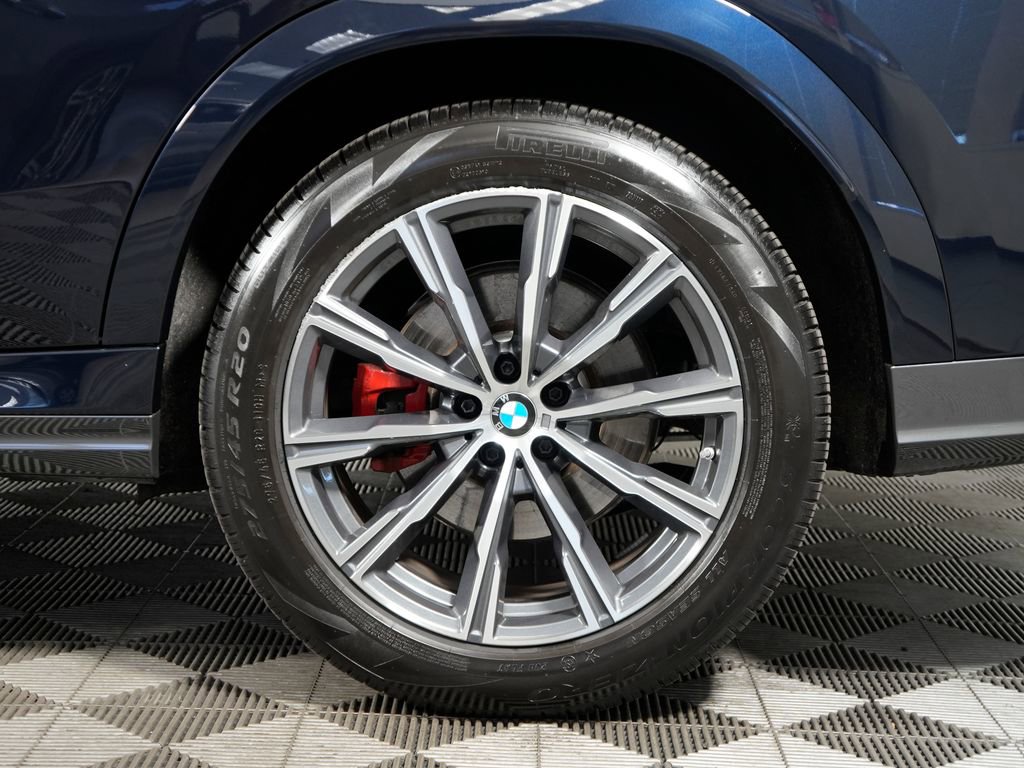 Used 2025 BMW X6 xDrive40i w/ Premium Package image 14