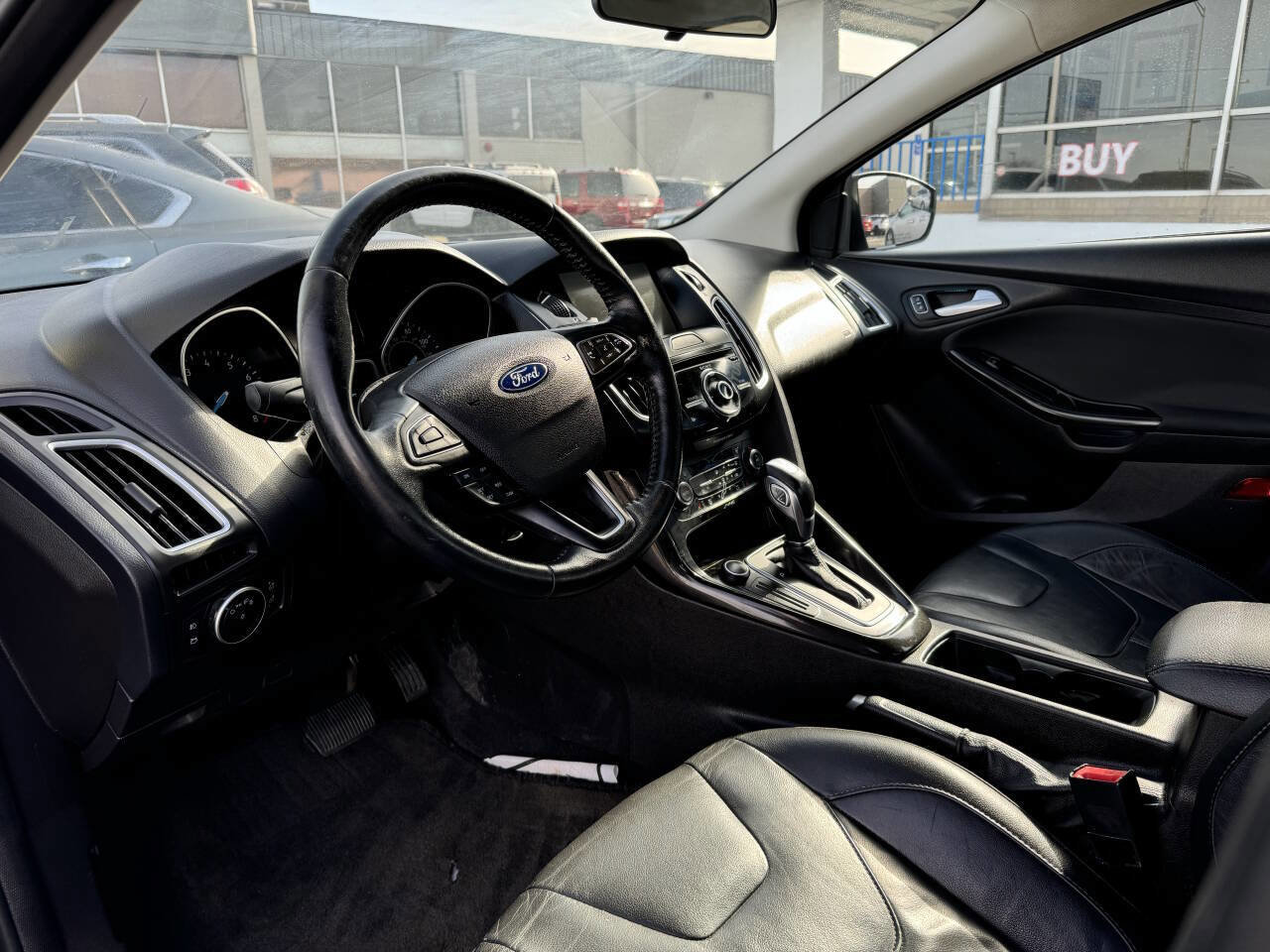 Used 2015 Ford Focus Titanium image 17