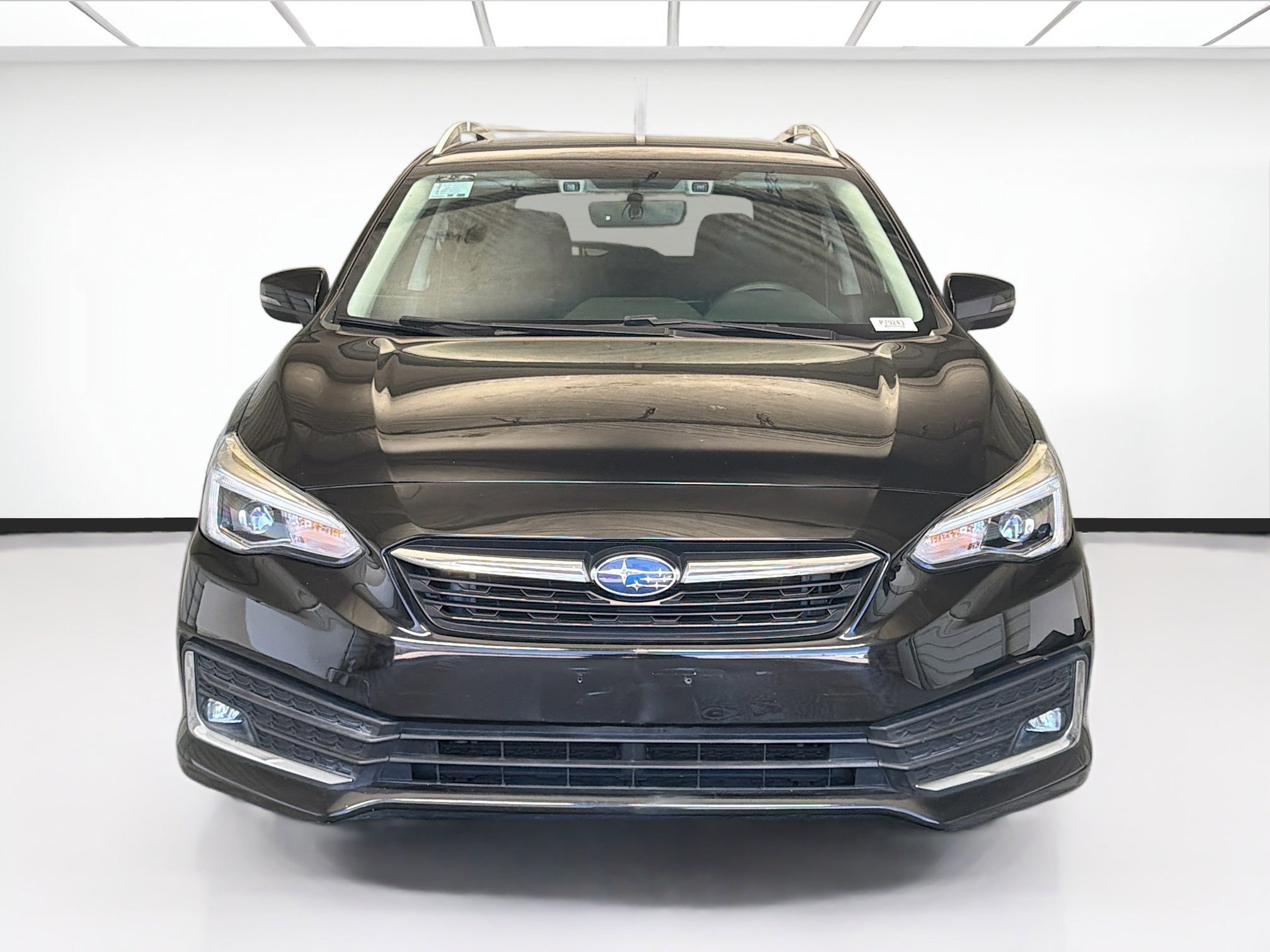 Used 2020 Subaru Impreza 2.0i Limited AWD/4WD image 2
