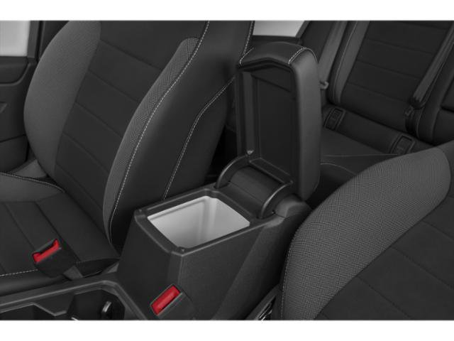 Used 2023 Volkswagen Taos SE w/ Panoramic Sunroof Package FWD image 17