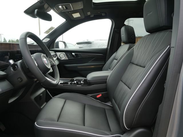 Used 2025 Buick Enclave Avenir AWD/4WD image 11