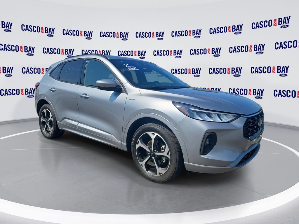 Used 2023 Ford Escape ST-Line Select w/ Tech Pack #2 AWD/4WD image 1