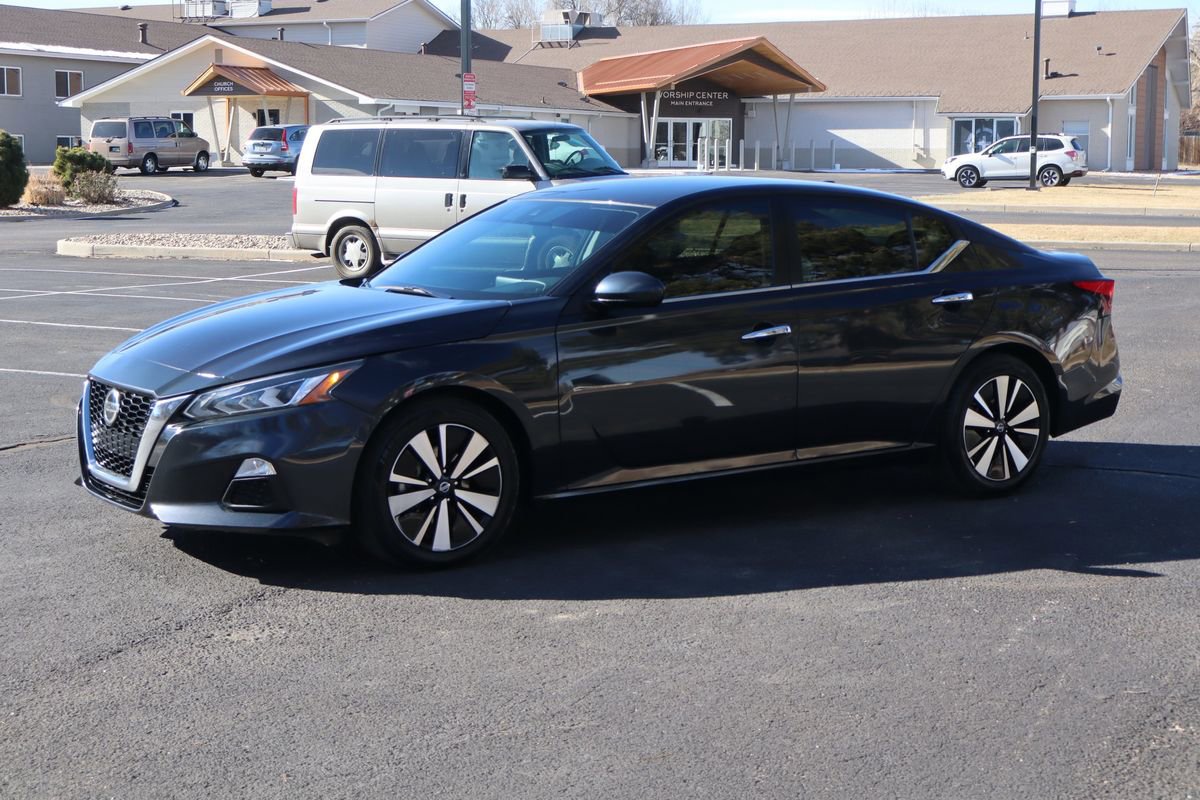 Used 2022 Nissan Altima 2.5 SV image 10