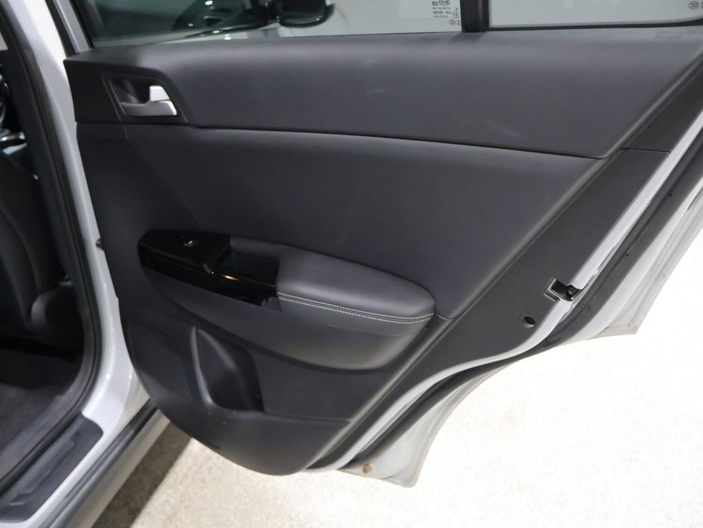 Used 2018 Kia Sportage EX image 22