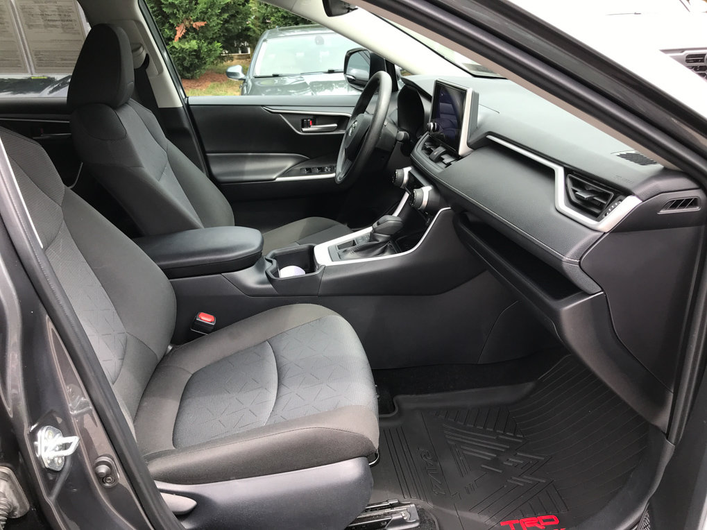Certified 2025 Toyota RAV4 XLE AWD/4WD image 25