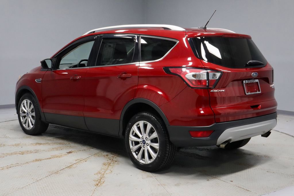Used 2017 Ford Escape Titanium AWD/4WD image 9