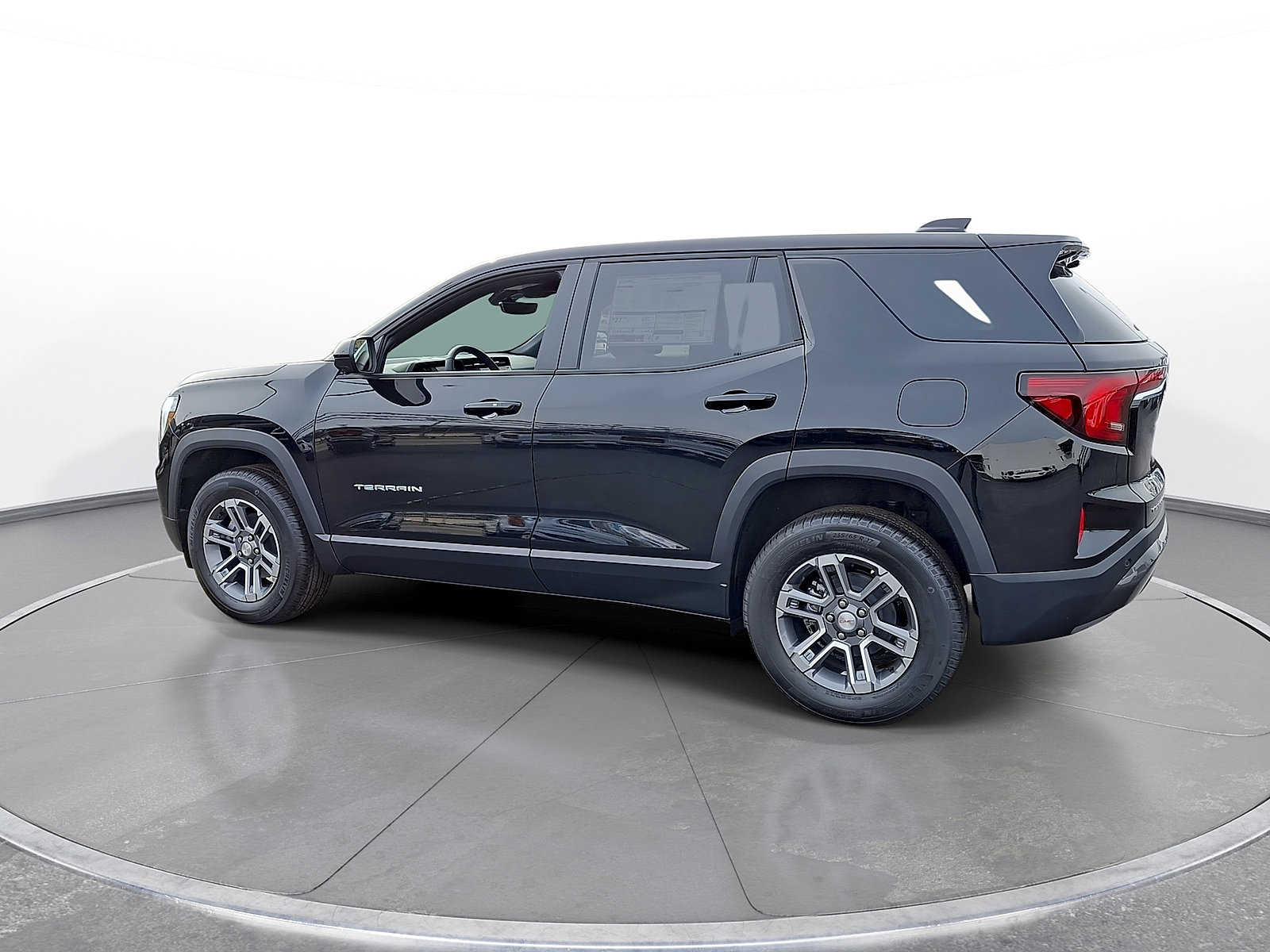 New 2026 GMC Terrain Elevation w/ Technology Package II FWD image 5