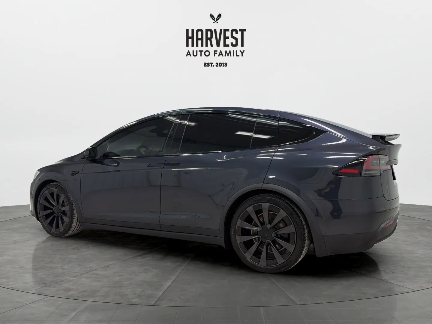 Used 2024 Tesla Model X image 3