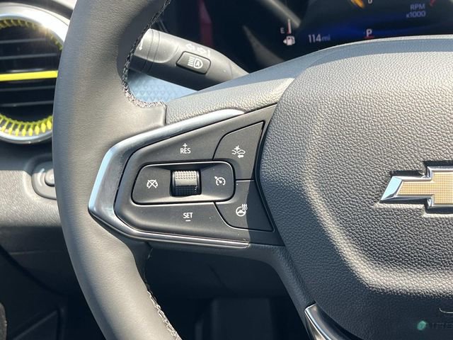 New 2026 Chevrolet Trax LT w/ LT Convenience Package FWD image 16