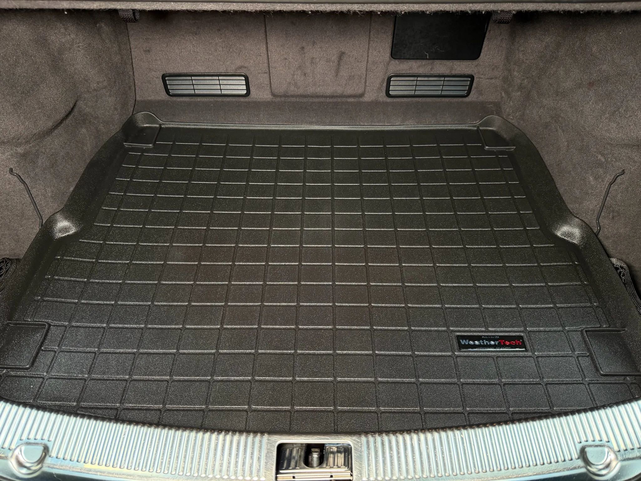 Used 2012 Audi A8 L 4.2 image 13