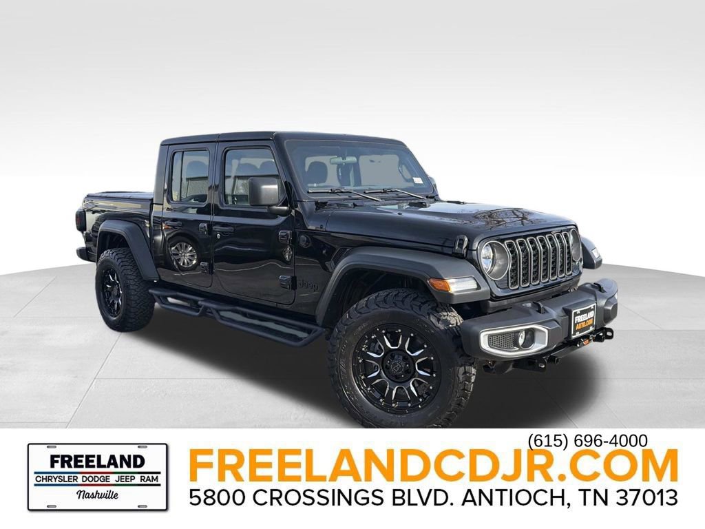 Used 2025 Jeep Gladiator Sport