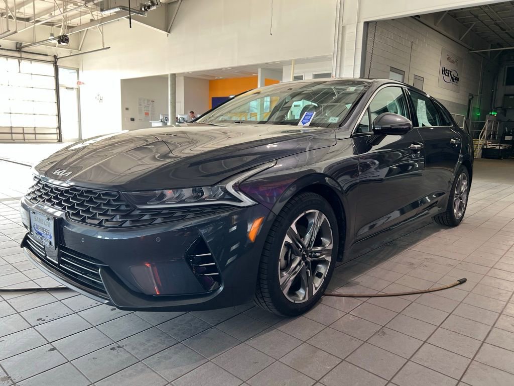 Used 2024 Kia K5 EX w/ EX Premium Package FWD image 4