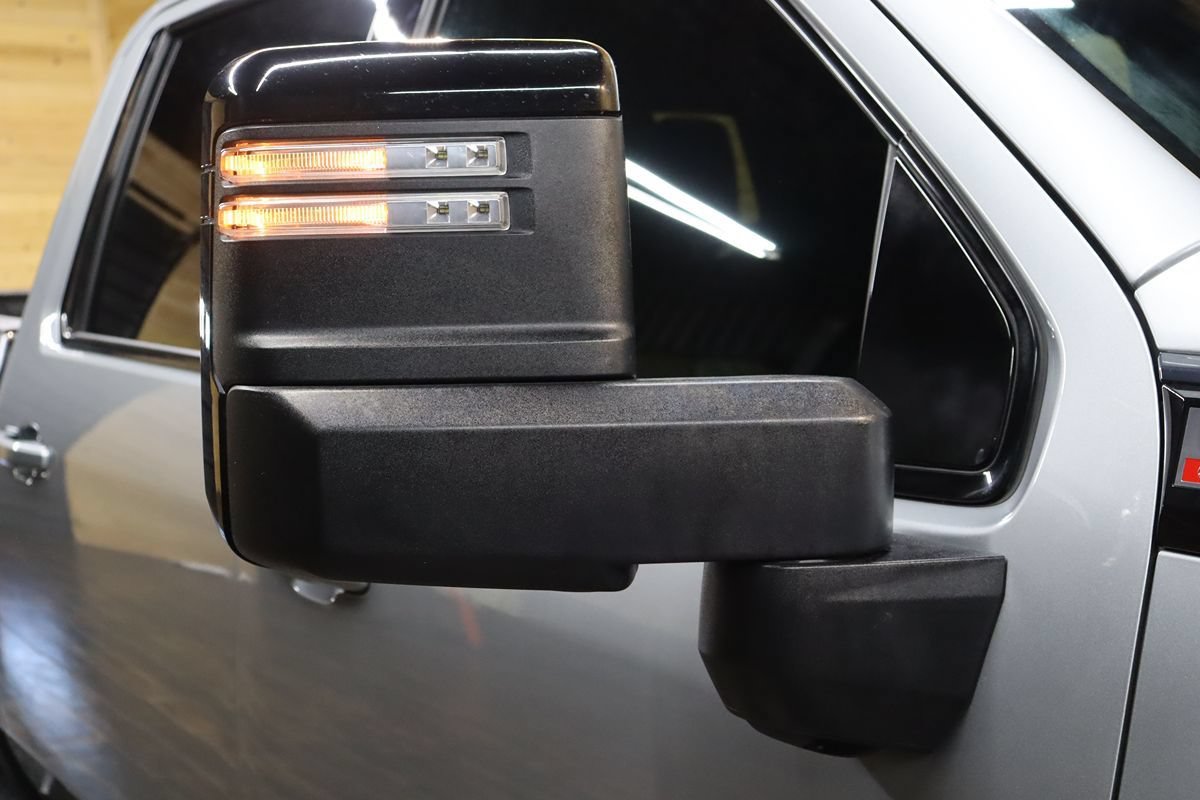 Used 2025 GMC Sierra 2500 AT4 w/ AT4 Preferred Package AWD/4WD image 8