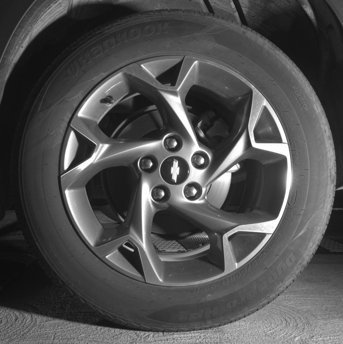 Used 2025 Chevrolet Trax LT FWD image 14