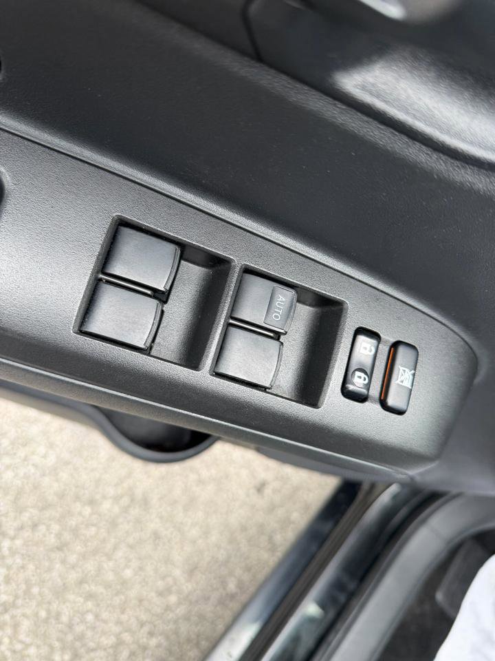 Used 2015 Scion xB image 15
