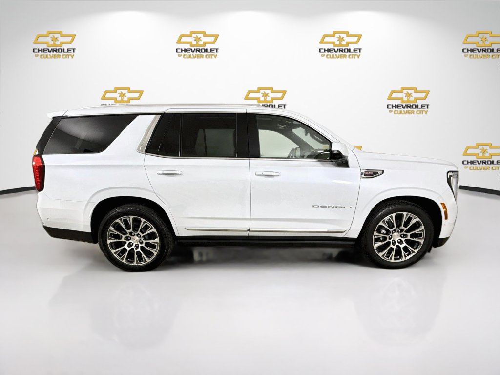 Used 2026 GMC Yukon Denali w/ Sun & Power Step Package RWD image 9