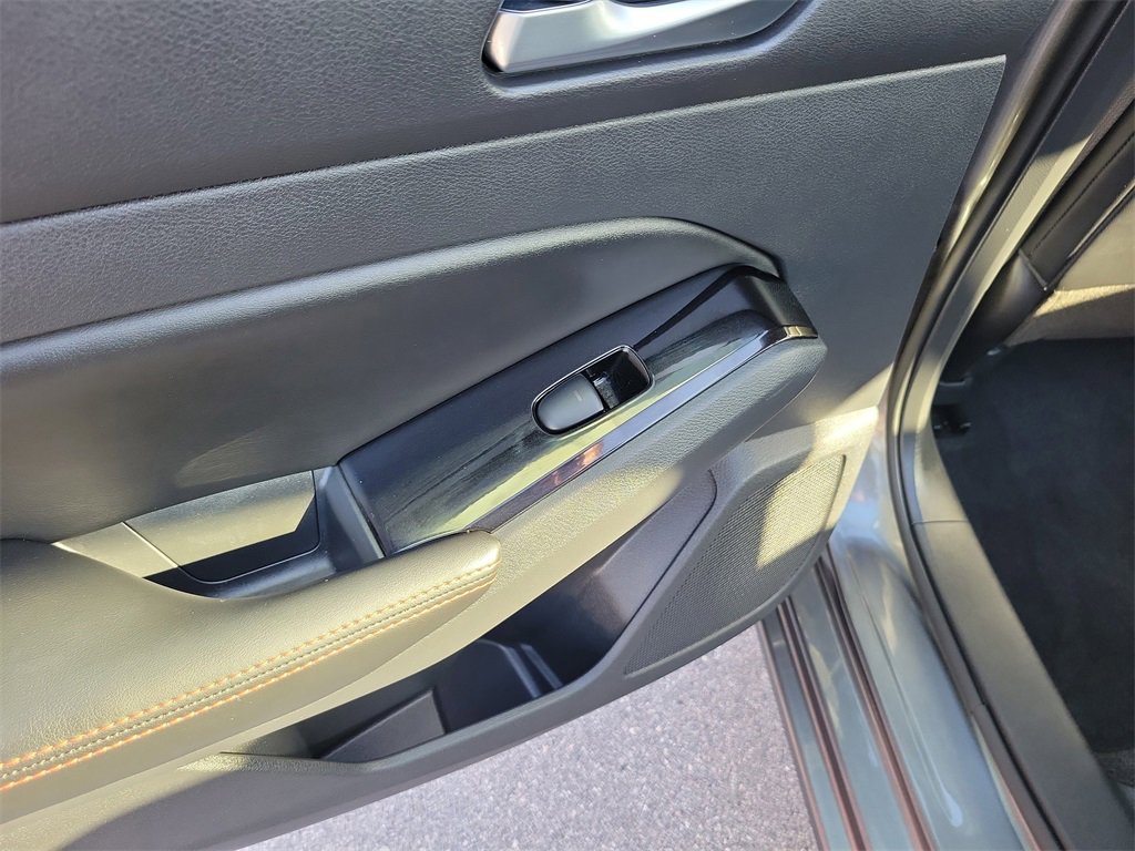 Certified 2023 Nissan Altima 2.5 SR image 12