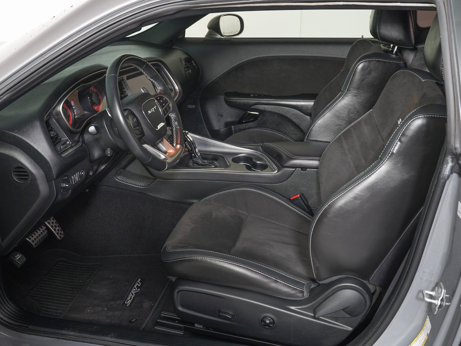 Used 2019 Dodge Challenger SRT Hellcat Redeye image 12