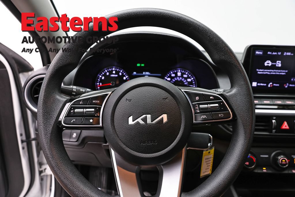 Used 2023 Kia Forte LXS FWD image 10