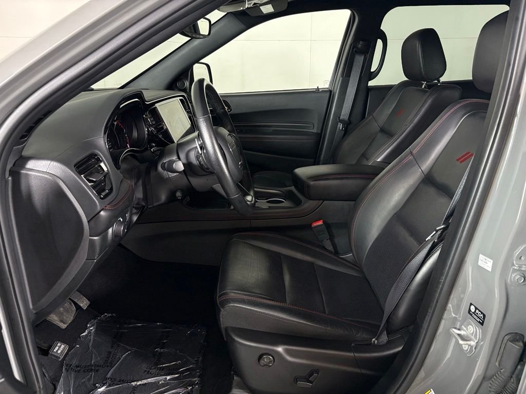 Used 2025 Dodge Durango GT AWD/4WD image 16