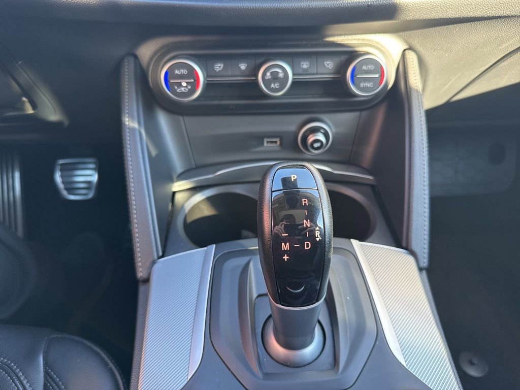 Used 2019 Alfa Romeo Stelvio Sport w/ Quick Order Package 22J Sport image 37