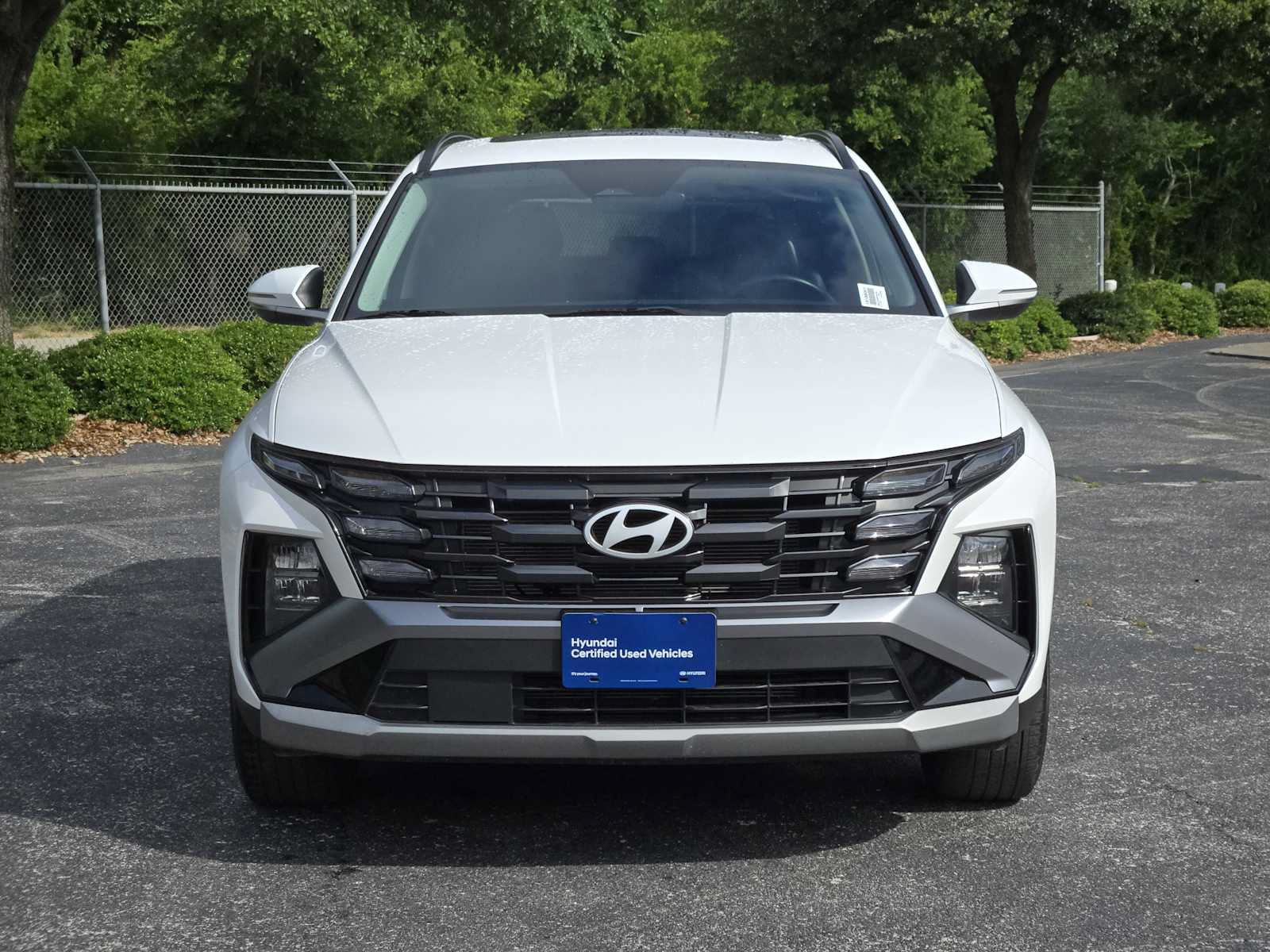 Certified 2025 Hyundai Tucson SEL FWD image 2